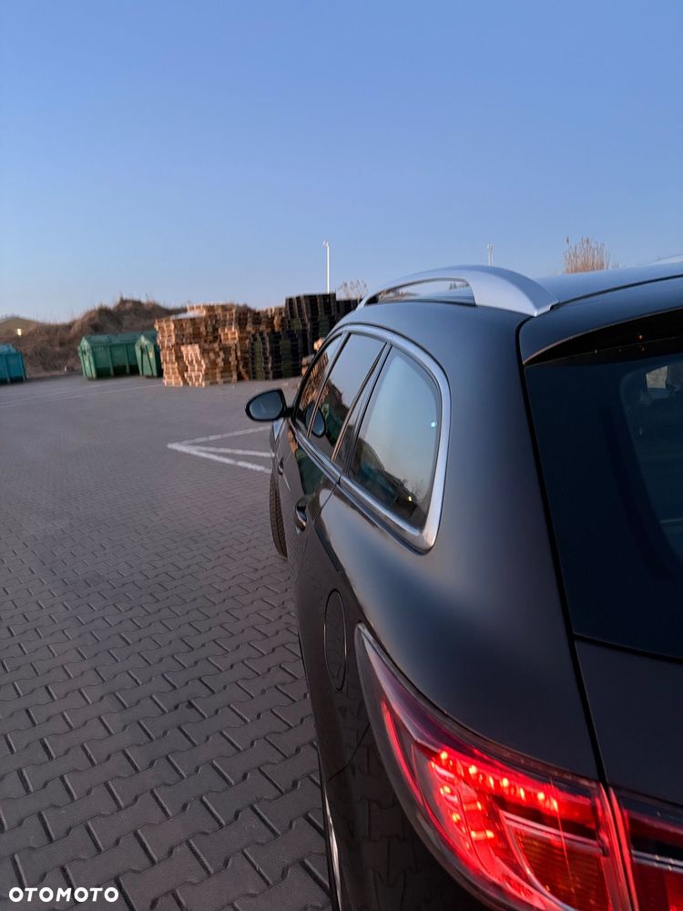 Mazda 6 2.0 Exclusive + - 31