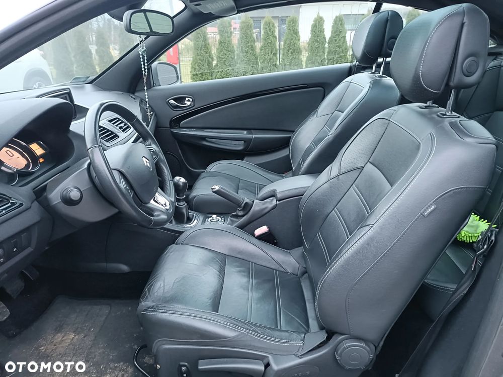 Renault Megane 2.0 dCi Dynamique - 11