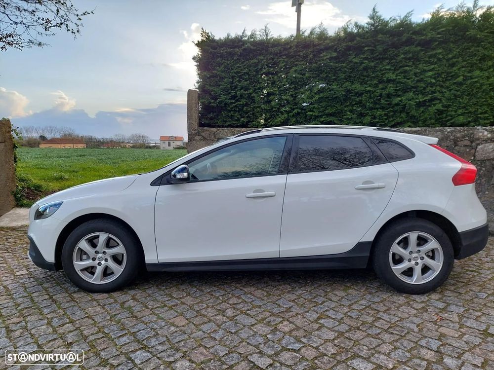 Volvo V40 Cross Country 2.0 D2 Kinetic Geartronic - 2