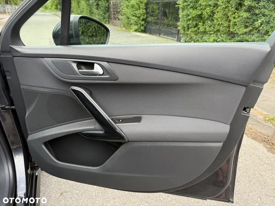 Peugeot 508 SW HDi FAP 140 Allure - 32