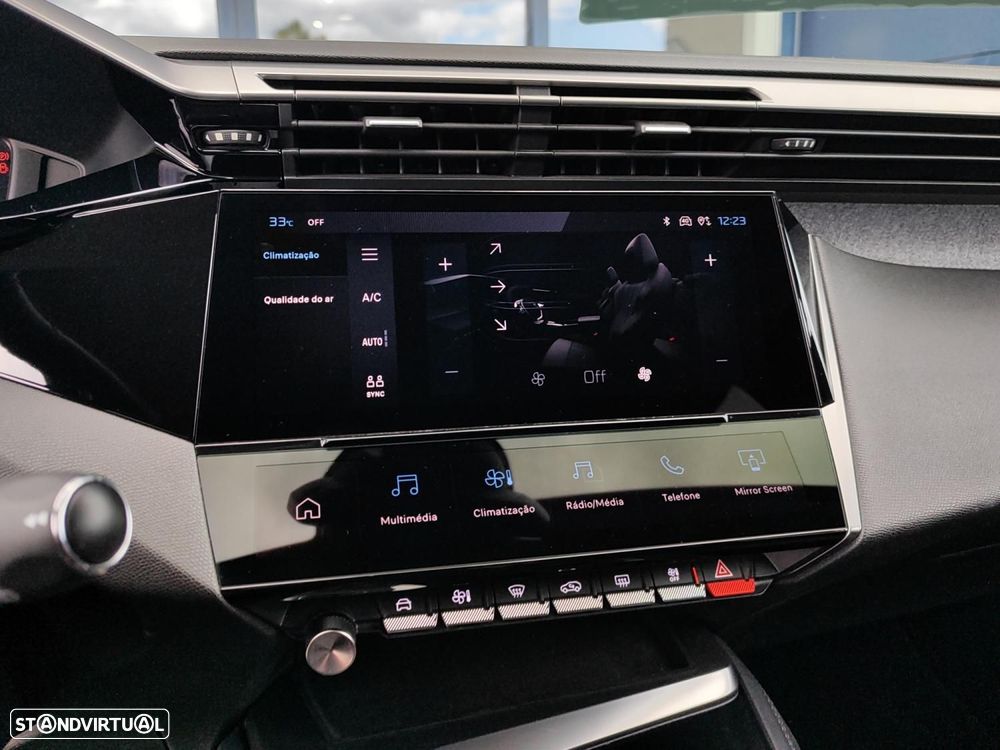 Peugeot 308 1.2 PureTech Allure - 18