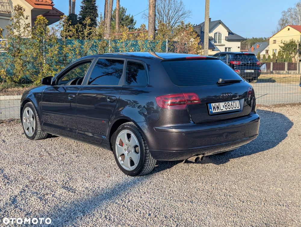 Audi A3 Sportback 2.0 TFSI (DSG) S tronic S line Sportpaket plus - 5