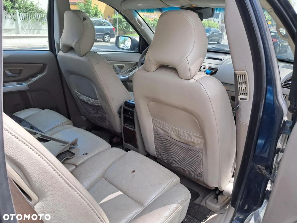 Volvo XC 90 2.9 T6 - 6