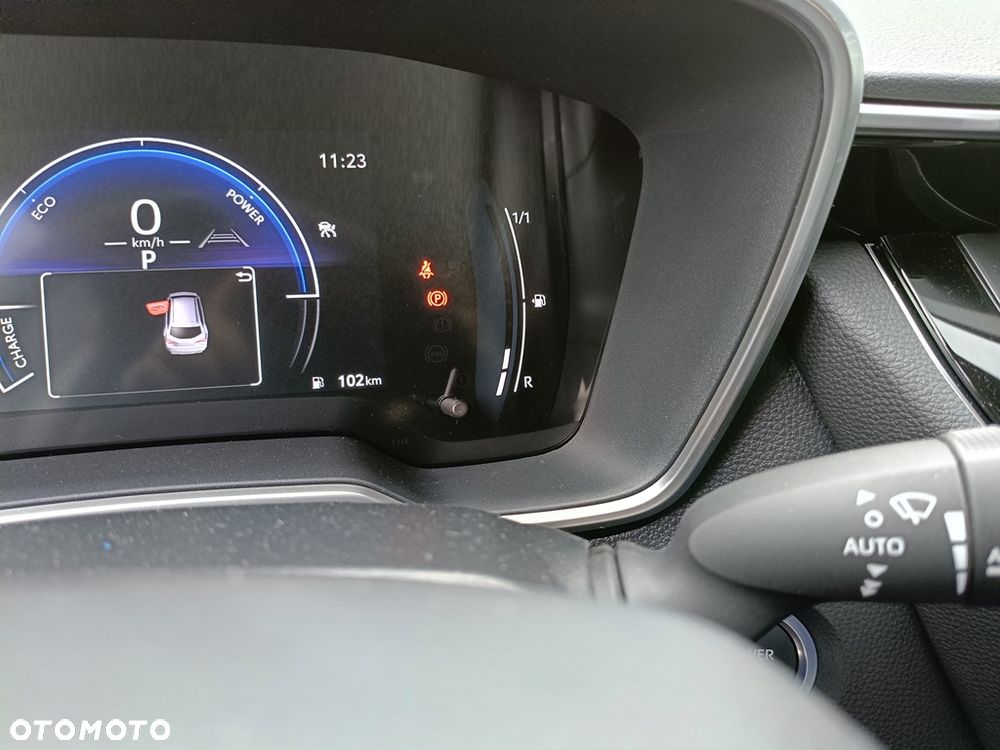 Suzuki Swace 1.8 Hybrid Premium Plus CVT - 12