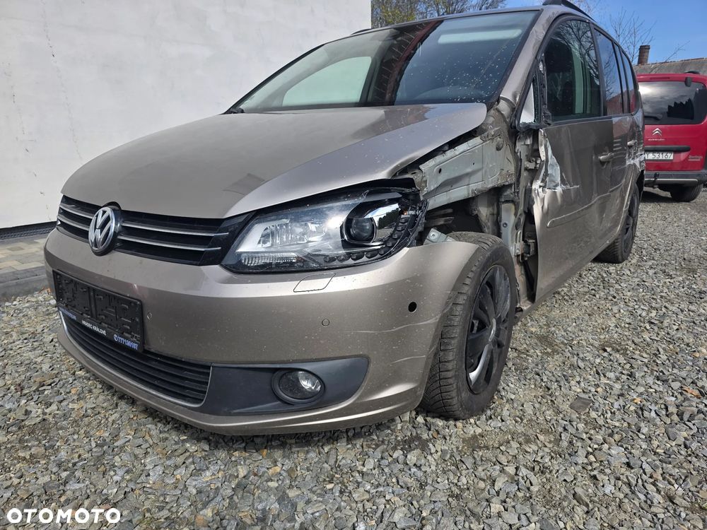 Volkswagen Touran 2.0 TDI DPF BlueMotion Technology DSG Cup - 8