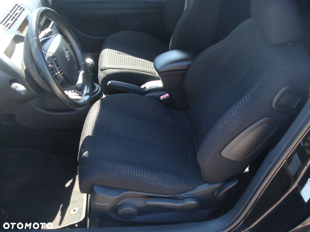 Citroën C4 1.6 16V VTR - 19