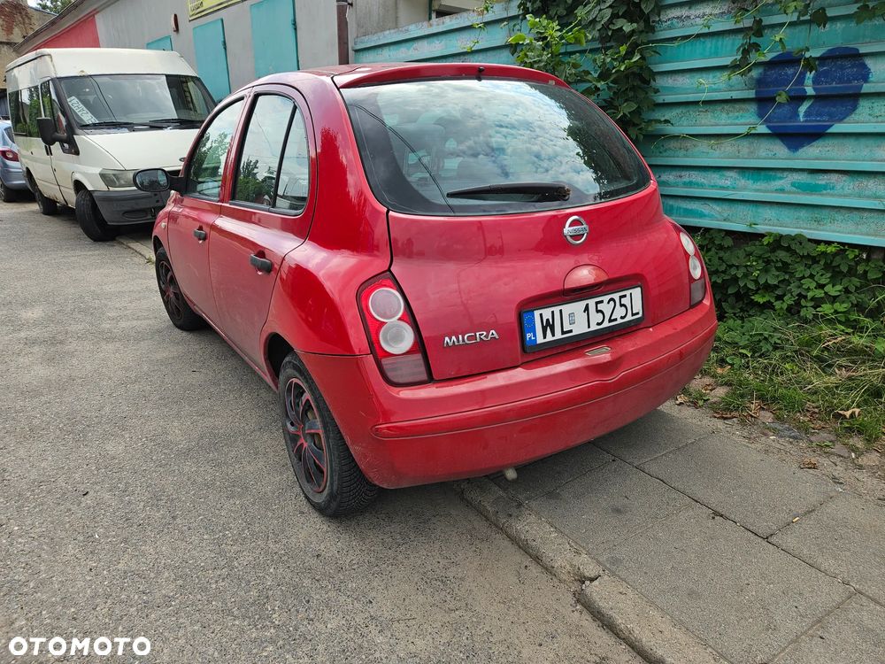 Nissan Micra k12 na części czerwony - 2