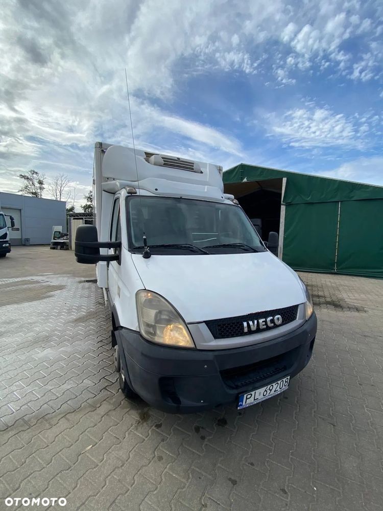 Iveco DAILY - 1
