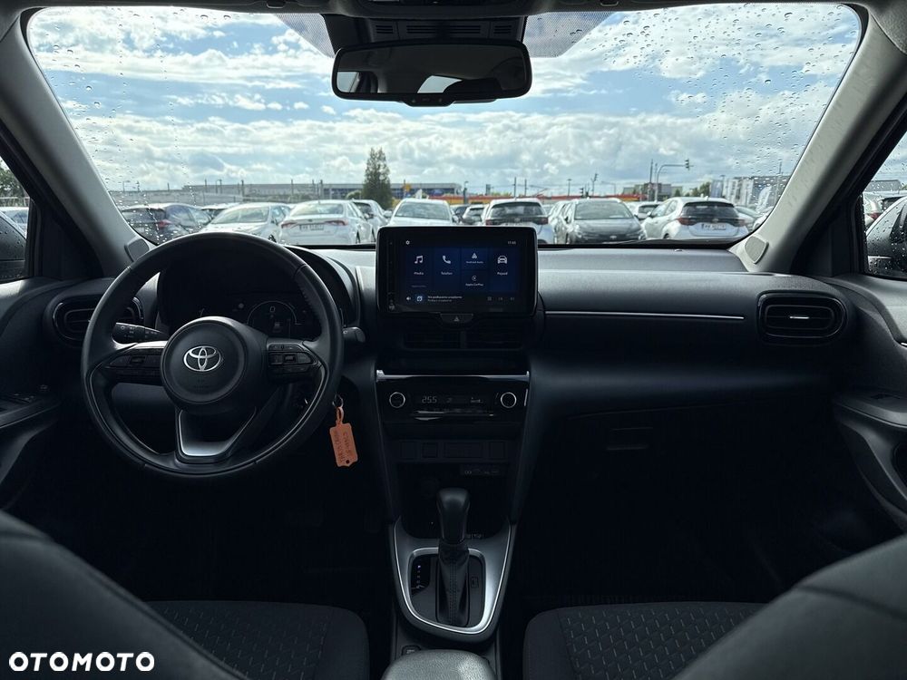 Toyota Yaris Cross Hybrid 1.5 Comfort - 13