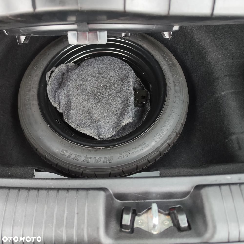 Hyundai ix20 1.4 blue Passion - 16