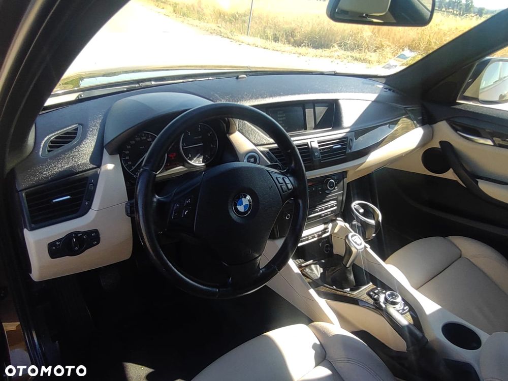 BMW X1 xDrive20d xLine - 19