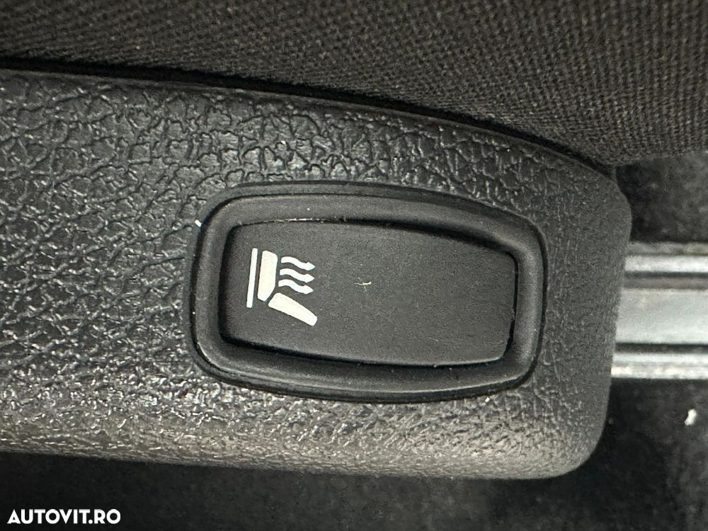 Dacia Duster 1.6 16V 4x4 Ambiance - 14