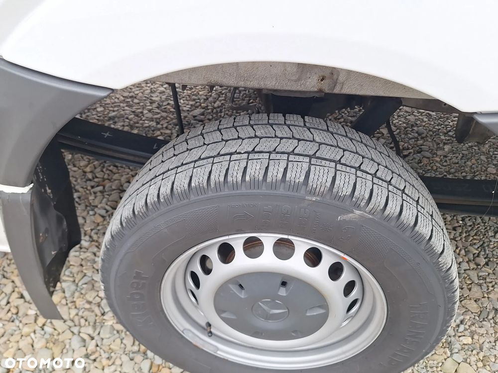 Mercedes-Benz Sprinter 906.255 - 18