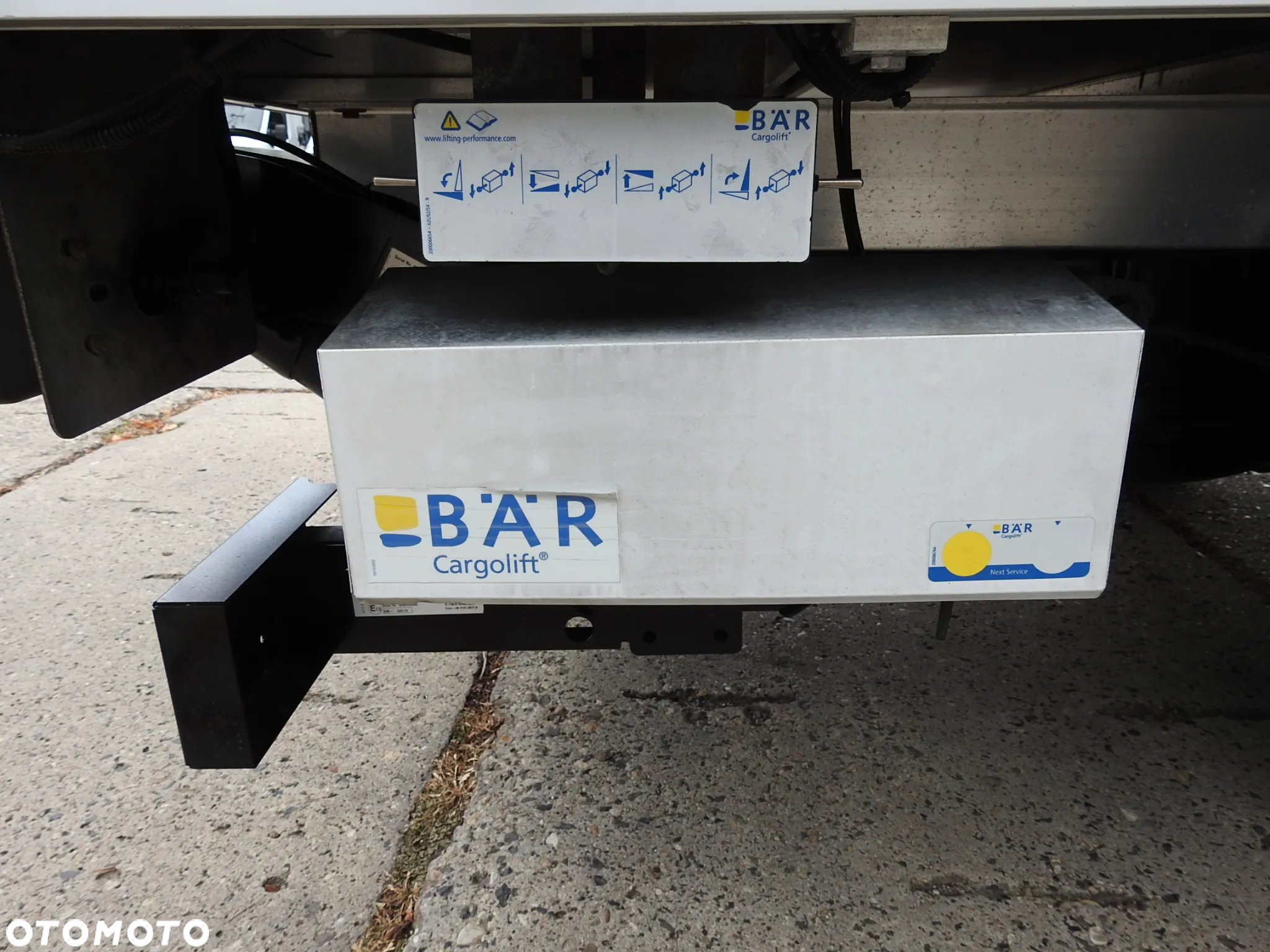 Iveco DAILY 35S18 PLANDEKA WINDA 8 PALET TEMPOMAT KLIMATYZACJA 180KM [ 282410 ] - 21