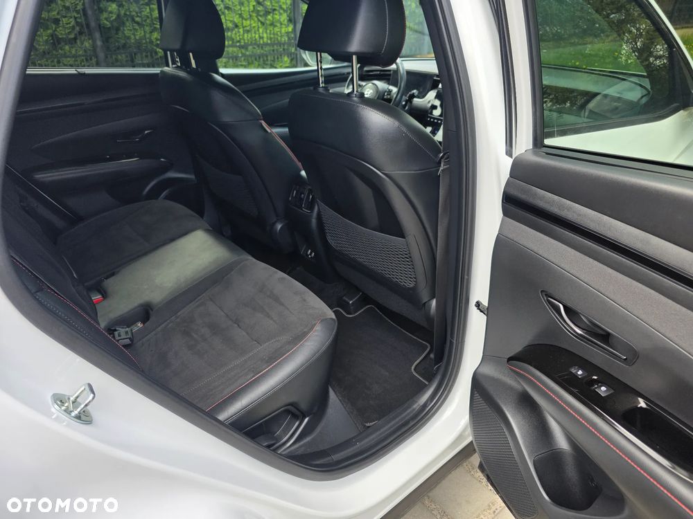 Hyundai Tucson 1.6 CRDi 48V-Hybrid 2WD DCT N Line - 19