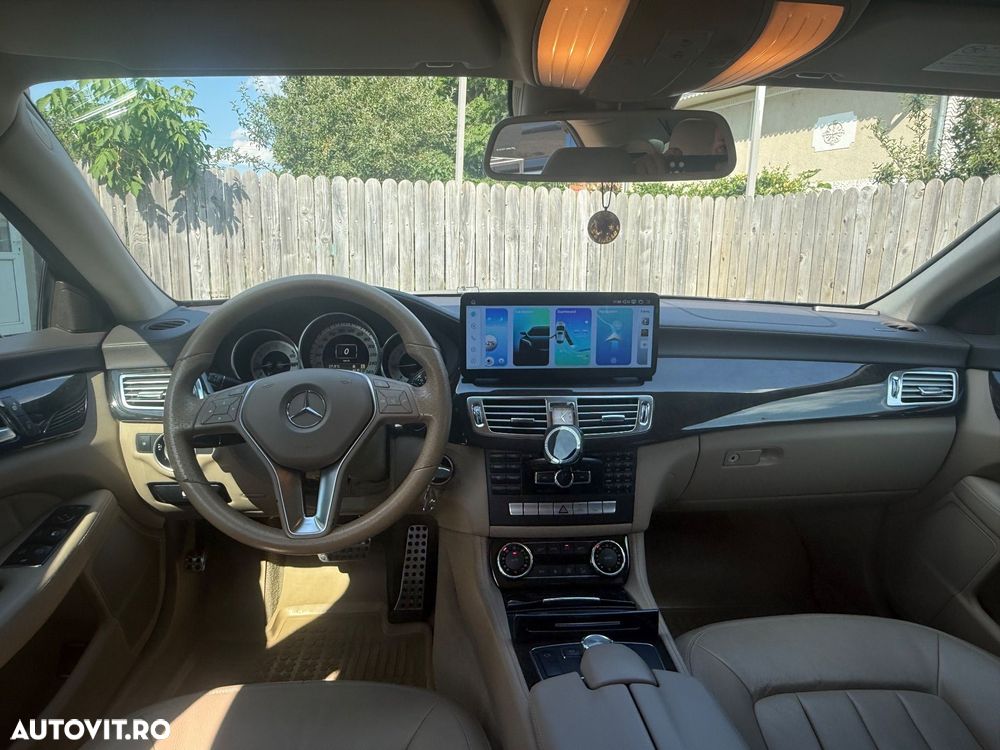 Mercedes-Benz CLS - 15
