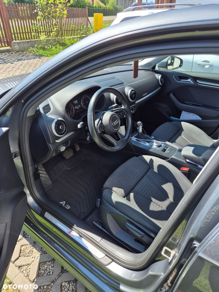 Audi A3 Sportback - 6