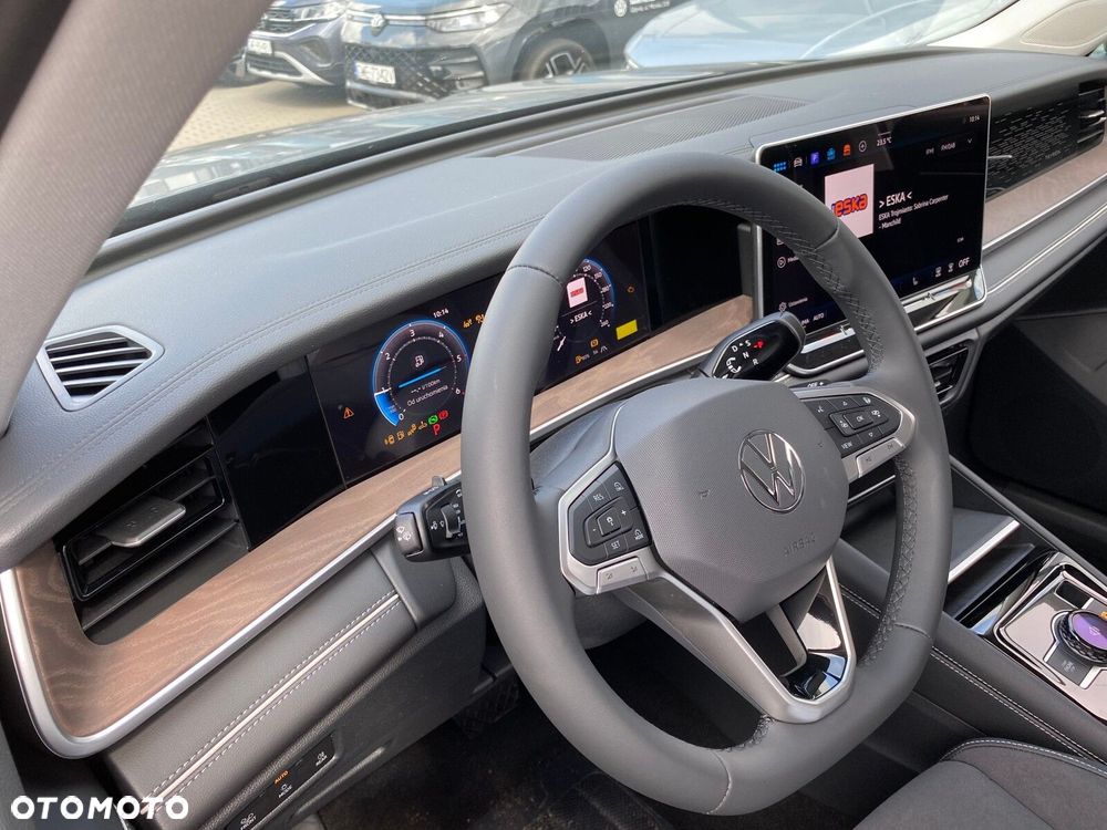 Volkswagen Tayron 2.0 TDI SCR Elegance DSG - 11