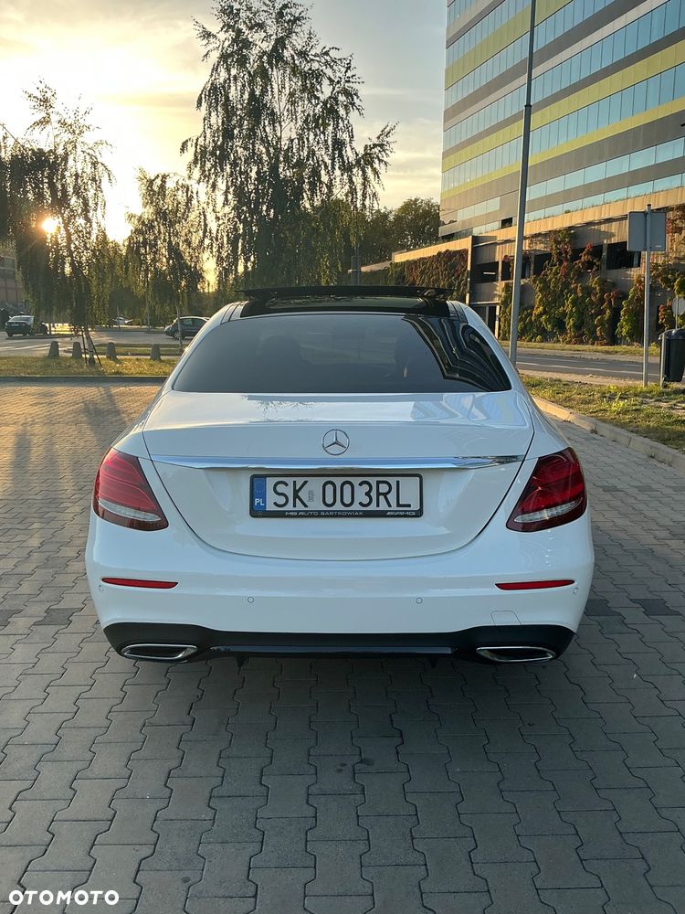 Mercedes-Benz Klasa E 220 d 4-Matic AMG - 37