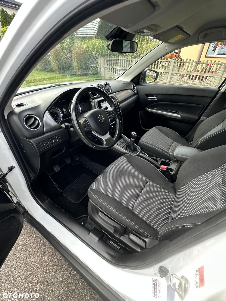 Suzuki Vitara 1.4 Boosterjet Hybrid Automatik Comfort - 11
