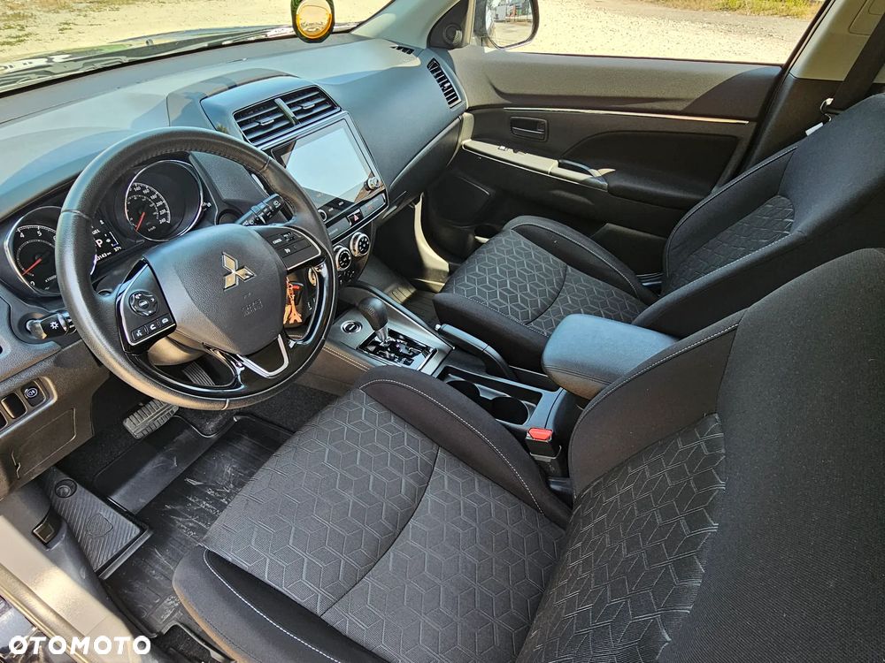 Mitsubishi ASX 2.0 4WD CVT Intro Edition+ - 11