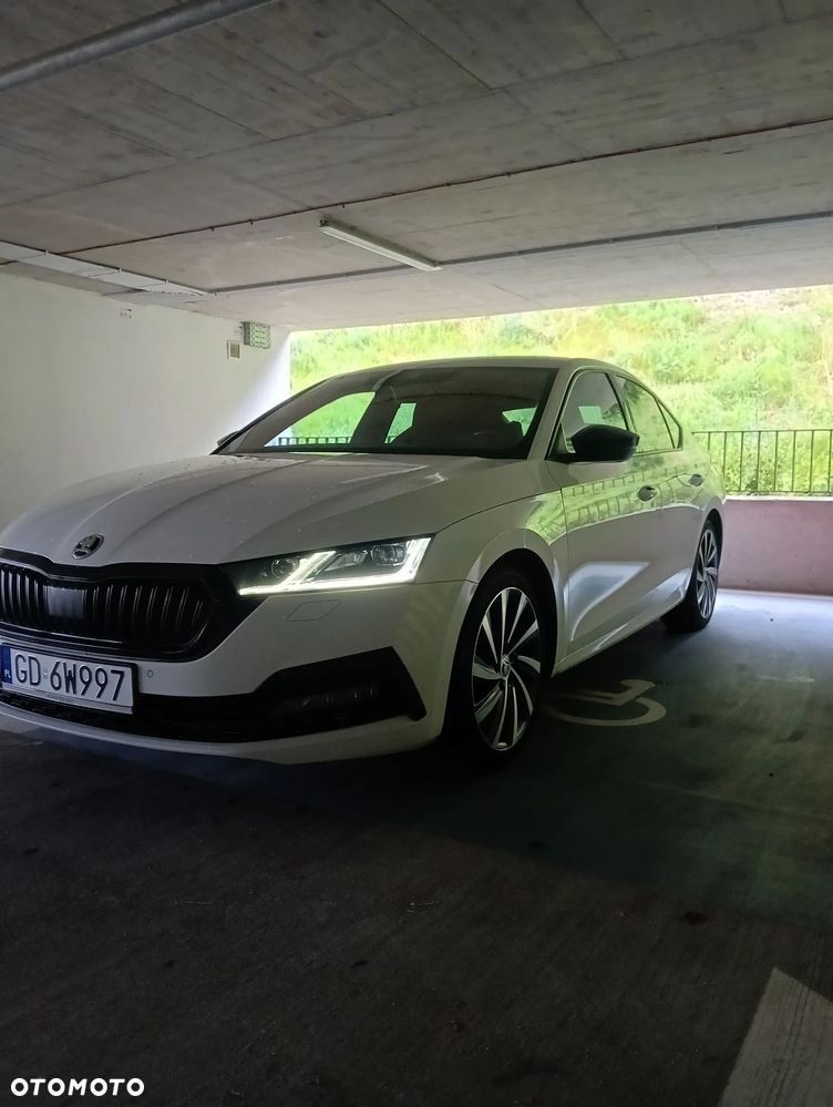 Skoda Octavia 2.0 TDI SCR Style DSG - 1