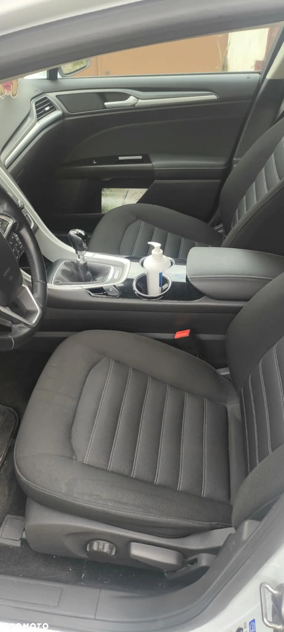 Ford Mondeo - 4
