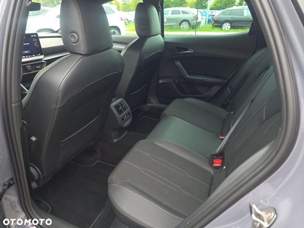 Cupra Formentor 1.5 eTSI mHEV DSG - 12