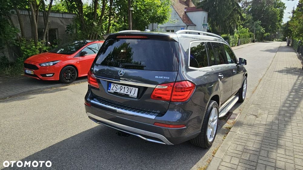 Mercedes-Benz GL - 9