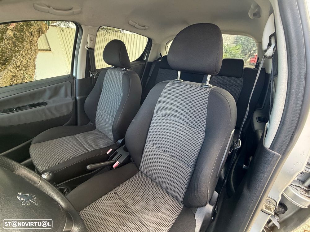Peugeot 207 1.4 HDi Sport - 9