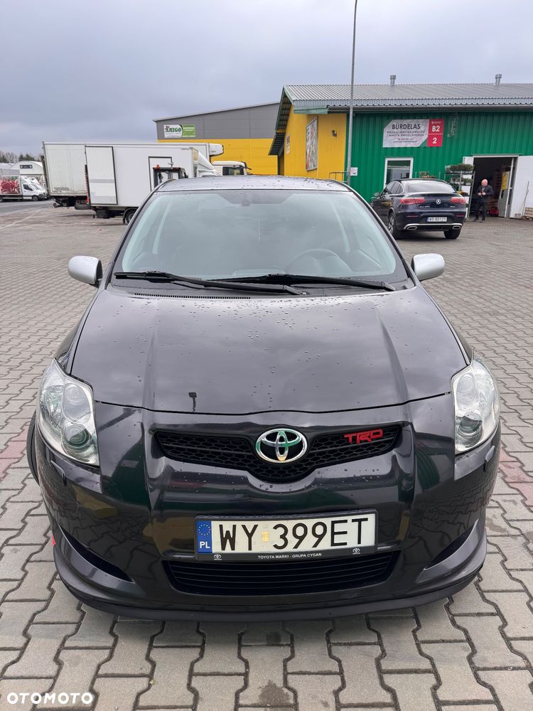 Toyota Auris 2.2 D-4D D-CAT - 3
