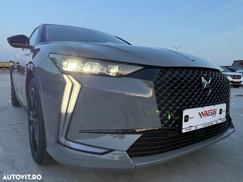 DS Automobiles DS 4 1.2 PureTech 130 S&S EAT8 PERFORMANCE LINE + - 36