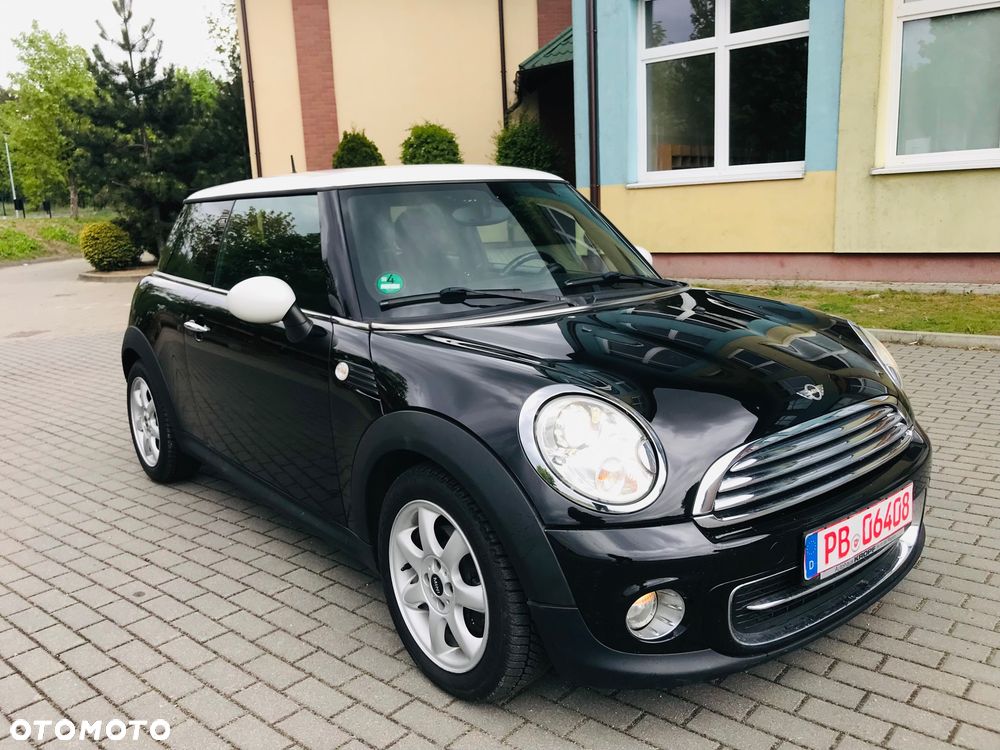 MINI Cooper Standard - 2