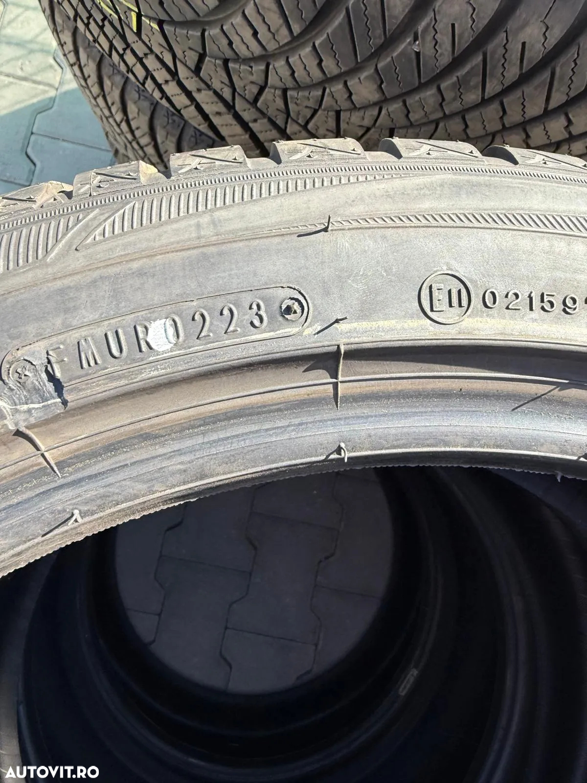 225 45 19, 225/45/19 Allseason Falken - 5