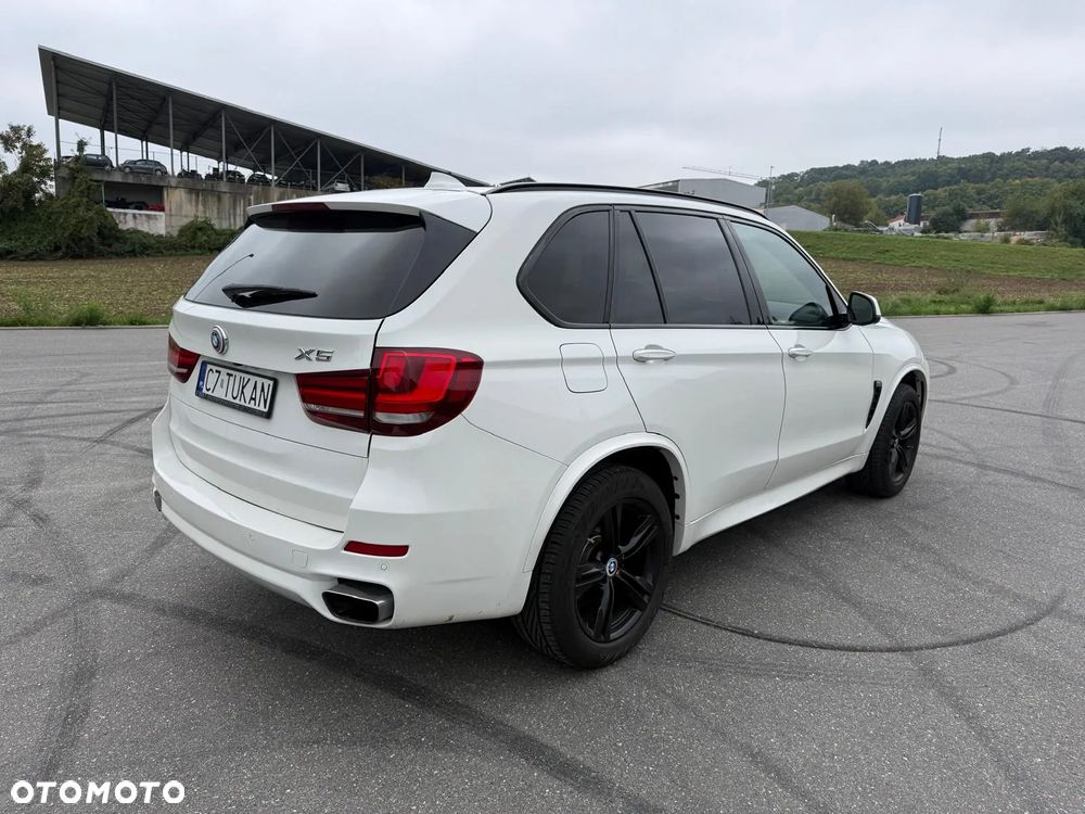 BMW X5 xDrive35i - 7