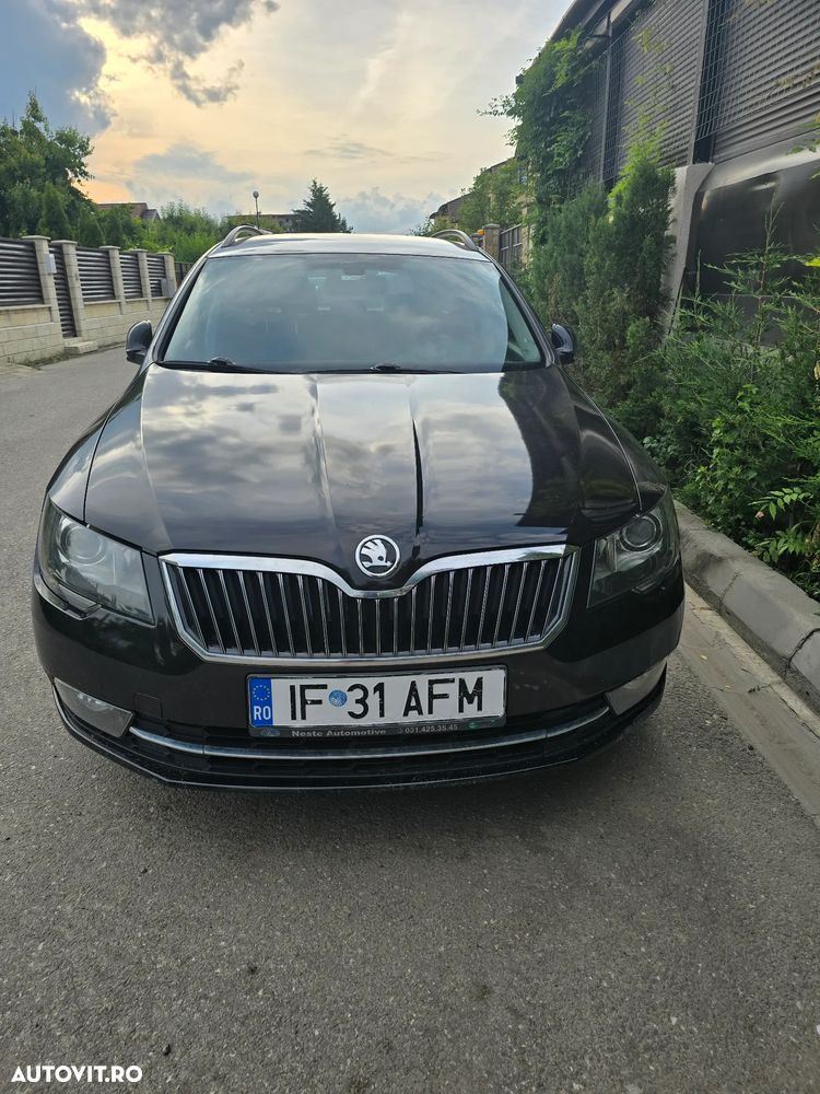 Skoda Superb 2.0 TDI 4X4 Elegance - 3