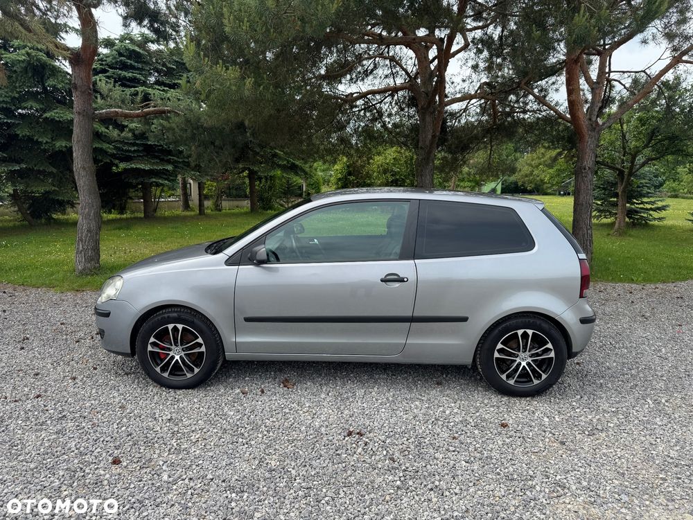 Volkswagen Polo 1.4 Comfortline - 2