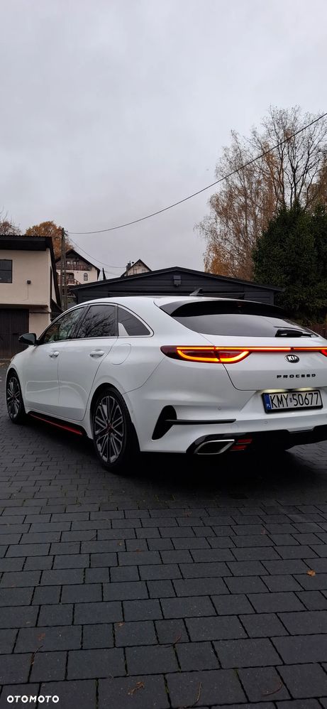 Kia ProCeed 1.6 T-GDI GT DCT - 18