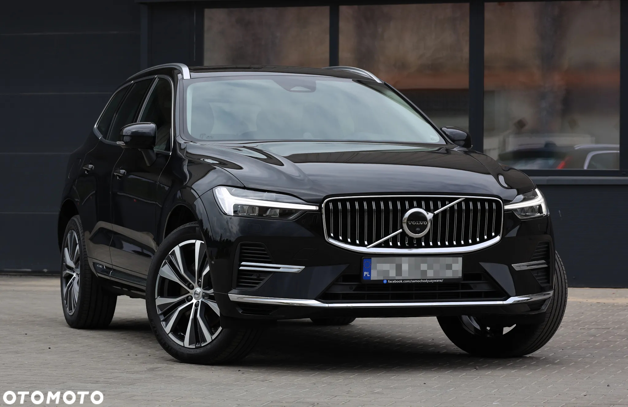 Volvo XC 60 T6 AWD Plug-In Hybrid Inscription - 2