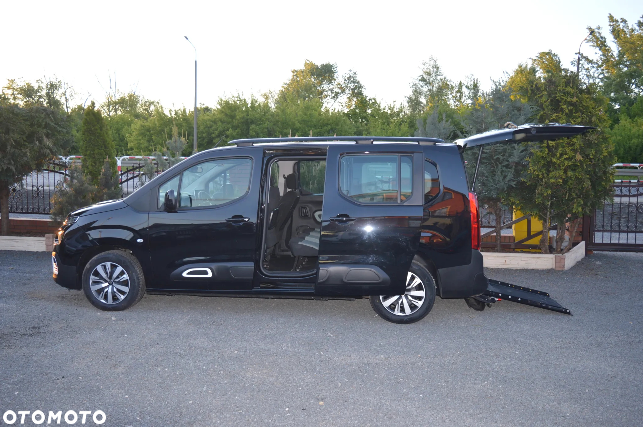 Citroën Berlingo M 1.2 PureTech Live Pack S&S N1 - 4