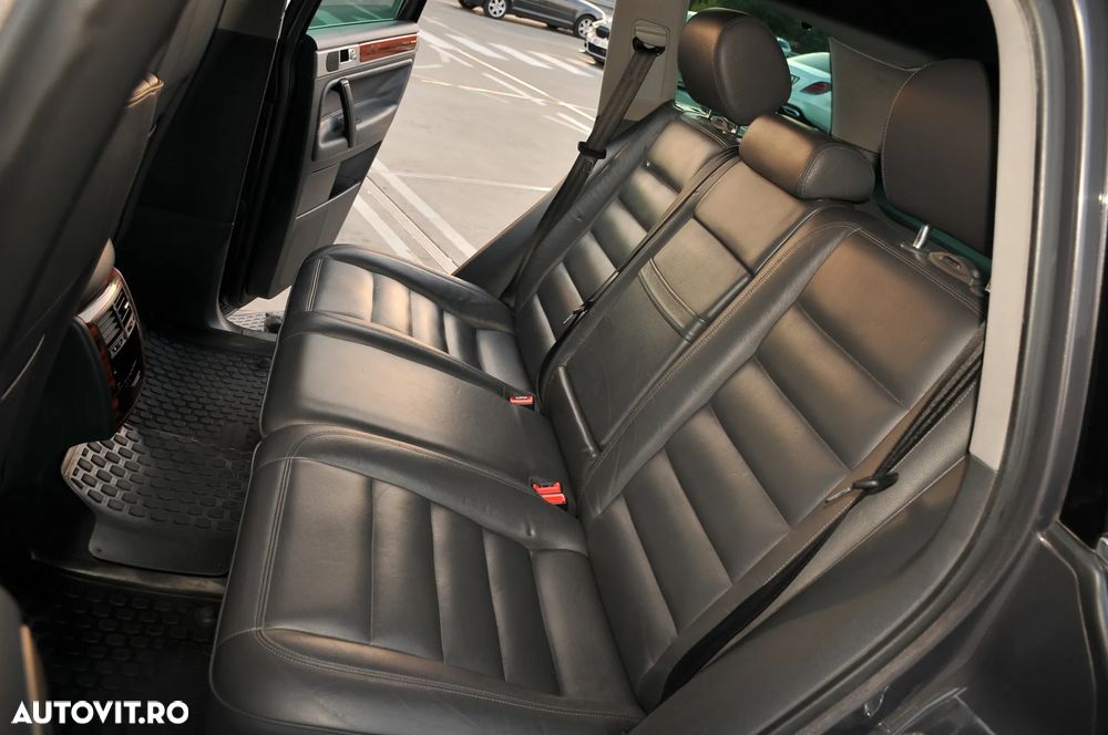 Volkswagen Touareg 3.0 V6 TDI DPF - 11