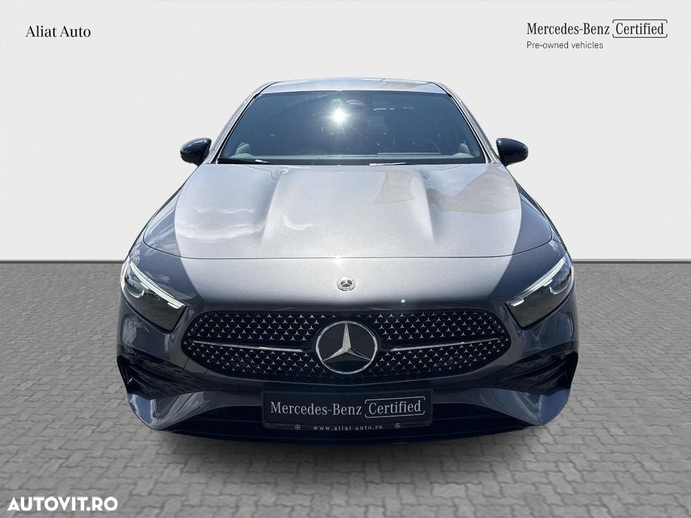 Mercedes-Benz A 200 Sedan MHEV 7G-DCT - 4