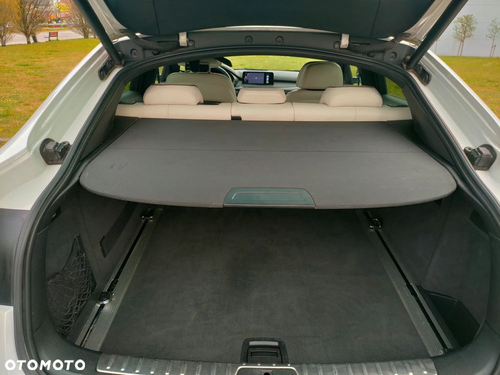 BMW X6 xDrive40d M Sport - 24