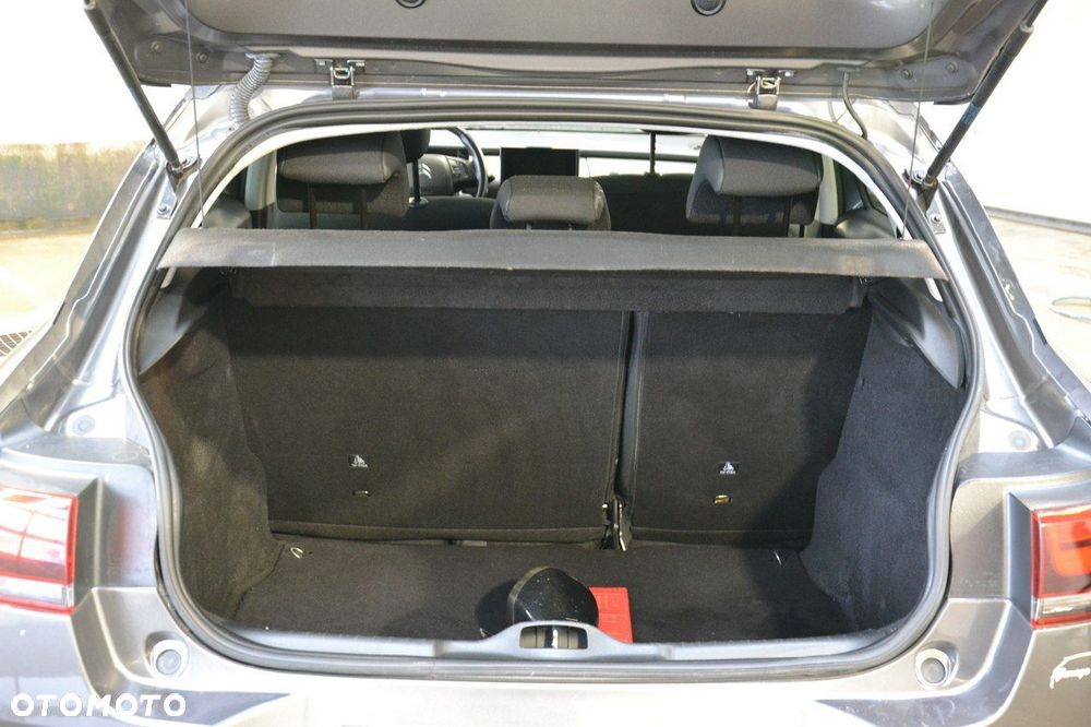 Citroën C4 Cactus - 24