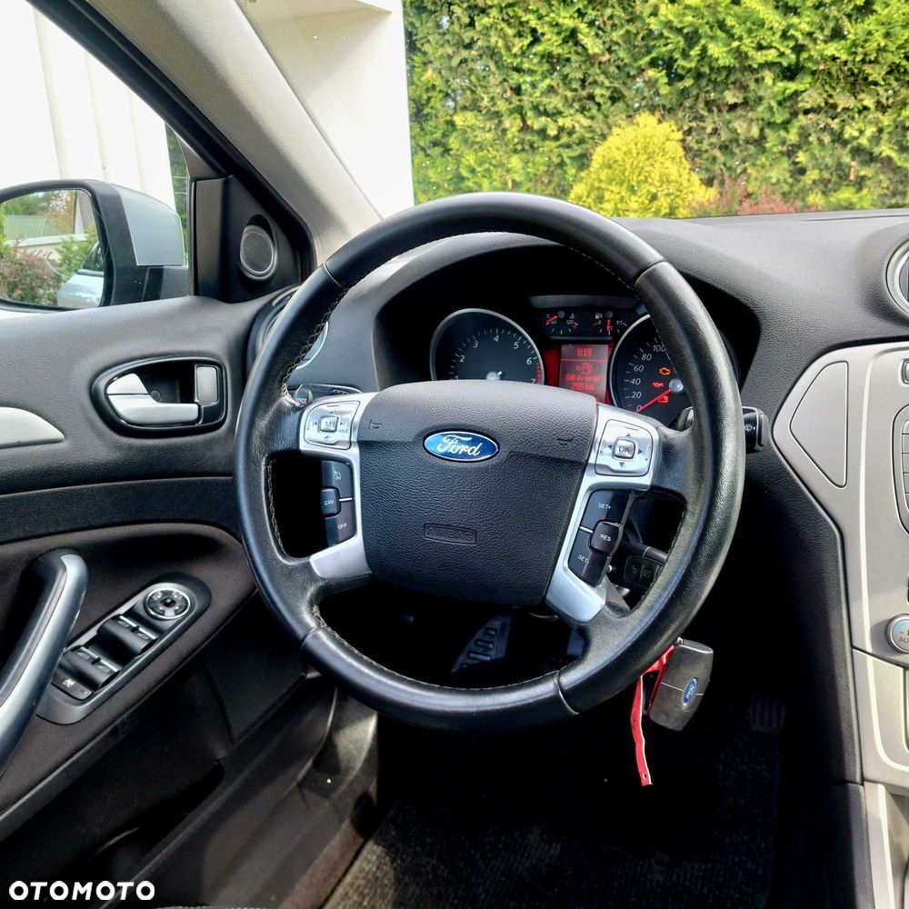 Ford Mondeo 2.0 Trend X - 16