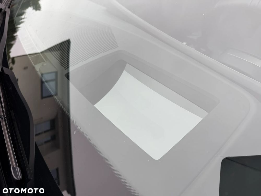 BMW Seria 5 520d mHEV - 15