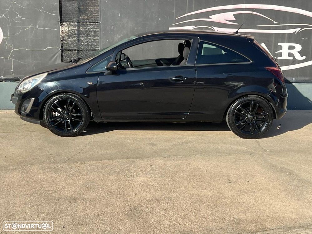 Opel Corsa 1.2 Black Edition - 3