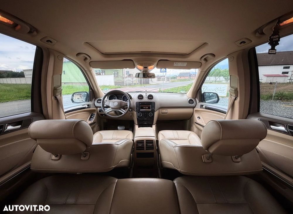 Mercedes-Benz ML - 8
