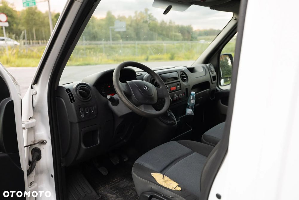 Renault Master - 29