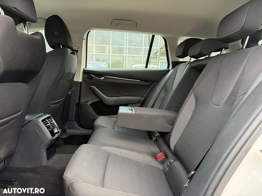 Skoda Octavia 2.0 TDI DSG Edition Plus - 19